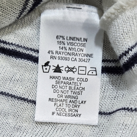 Nic+Zoe Linen Blend Cream Navy Blue Stripe Top Beachy Lightweight Semi Sheer - Picture 8 of 10